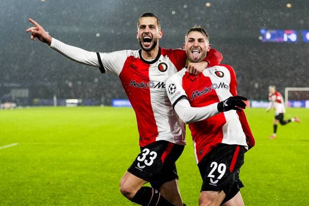 UEFA Champions League: Feyenoord v FC Bayern Munich Rotterdam - David Hancko of Feyenoord, Santiago Gimenez of Feyenoord during the seventh round of new format of the Champions League 2024 2025. The match is set between Feyenoord and FC Bayern Munich at Stadion Feijenoord De Kuip on 22 January 2025 in Rotterdam, The Netherlands. Copyright: xTomxBodex