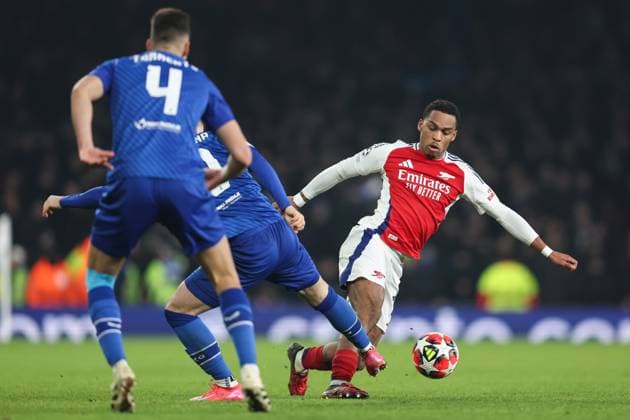 Arsenal gegen Dinamo Zagreb 22. Januar 2025, London Champions League Fußball Arsenal gegen GNK Dinamo Zagreb Jurrien Timber von Arsenal Foto Charlotte Wilson Abseits London UK  Copyright: xCharlottexWilsonx xOffsidexOffside