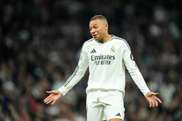 Real Madrid C.F. v FC Salzburg - UEFA Champions League 2024 25 League Phase MD7 Kylian Mbappe centre-forward of Real Madrid and France celebrates after scoring his sides first goal during the UEFA Champions League 2024 25 League Phase MD7 match between Real Madrid C.F. and FC Salzburg at Estadio Santiago Bernabeu on January 22, 2025 in Madrid, Spain. Madrid Spain  Copyright: xJosexBretonx originalFilename:bretonhernandez-realmadr250122_npHHe.jpg