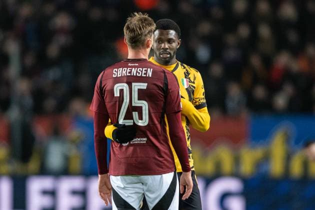 Marcus Thuram and Asger Sorensen say hello after UEFA Champions league match, AC Sparta Prague - Inter Milan , 22. january 2025, Epet Arena, Prague, Czech republic Copyright: xMICHALxFAJT,ZOSPORTU.SKx FAJ_0453