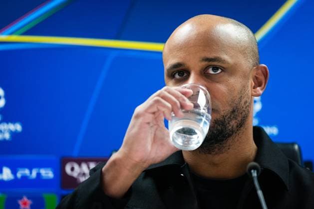 UEFA Champions League: Feyenoord v FC Bayern Munich Rotterdam - FC Bayern Munich coach Vincent Kompany during the seventh round of new format of the Champions League 2024 2025. The match is set between Feyenoord and FC Bayern Munich at Stadion Feijenoord De Kuip on 22 January 2025 in Rotterdam, The Netherlands. Copyright: xYannickxVerhoevenx