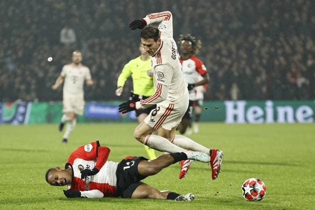 ROTTERDAM - (l-r) Igor Paixao of Feyenoord, Leon Goretzka of Bayern Munich during the UEFA Champions League match between Feyenoord and FC Bayern Munich at Feyenoord Stadium de Kuip on Jan. 22, 2025 in Rotterdam, Netherlands. ANP MAURICE VAN STEEN UEFA Champions League 2024 25 League phase 7 2024 25 xVIxANPxSportx xxANPxIVx 518103923 originalFilename: 518103923.jpg