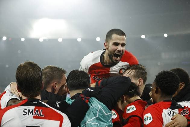 ROTTERDAM - (l-r) Gijs Smal of Feyenoord, Ayase Ueda of Feyenoord, David Hancko of Feyenoord, Thomas Beelen of Feyenoord celebrate the 3-0 during the UEFA Champions League match between Feyenoord and FC Bayern Munich at Feyenoord Stadion de Kuip on Jan. 22, 2025 in Rotterdam, Netherlands. ANP MAURICE VAN STEEN UEFA Champions League 2024 25 League phase 7 2024 25 xVIxANPxSportx xxANPxIVx 518105468 originalFilename: 518105468.jpg