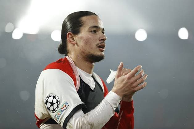 ROTTERDAM - Anis Hadj Moussa of Feyenoord during the UEFA Champions League match between Feyenoord and FC Bayern Munich at Feyenoord Stadium de Kuip on Jan. 22, 2025 in Rotterdam, Netherlands. ANP MAURICE VAN STEEN UEFA Champions League 2024 25 League phase 7 2024 25 xVIxANPxSportx xxANPxIVx 518107013 originalFilename: 518107013.jpg