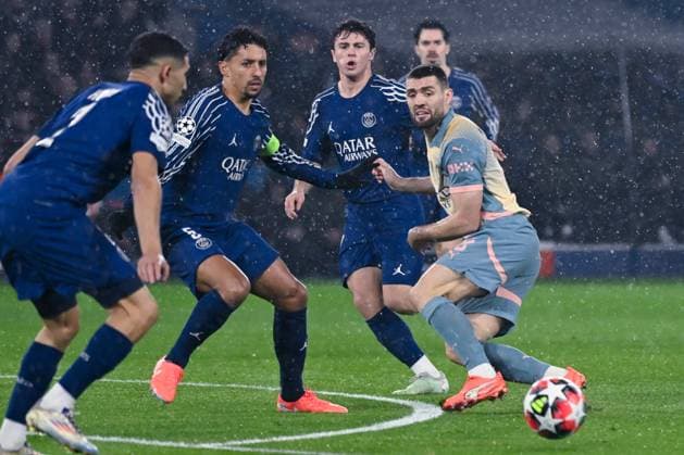 FOOTBALL : PSG vs Manchester City - Ligue des Champions - 22 01 2025 Mateo Kovacic ( 8 - Manchester City ) , Marquinhos ( 5 - PSG ) , Joao Pedro Goncalves Neves ( 87 - PSG ) and Achraf Hakimi ( 2 - PSG ) during the UEFA Champions League match between Paris Saint Germain and Manchester City at Parc Des Princes on January 22, 2025 in Paris, France. ( Photo by Dante Badano PsnewZ ) - ParisFrance  Copyright: xDantexBadanox