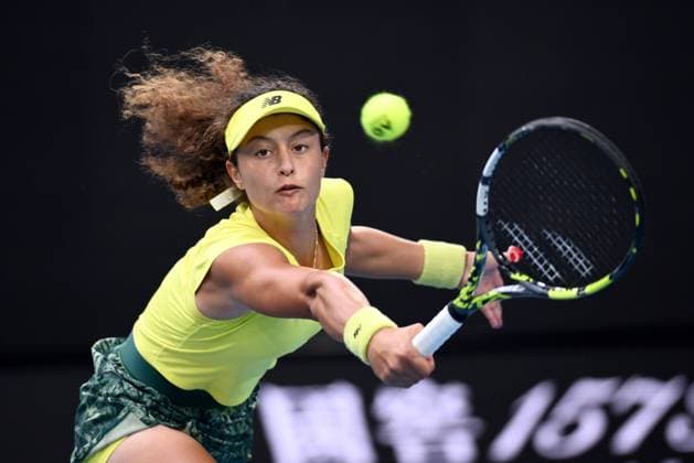 TENNIS AUSTRALIAN OPEN, Tahlia Kokkinis of Australia during her junior girls? singles 1 4 final match against Wakana Sonobe of Japan during the 2025 Australian Open at Melbourne Park in Melbourne, Wednesday, January 22, 2025. ( NO ARCHIVING, EDITORIAL USE ONLY, NO USE IN BOOKS WITHOUT CONSENT MELBOURNE VICTORIA AUSTRALIA  Copyright: xJOELxCARRETTx 20250123151371678736