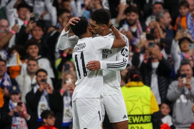 Real Madrid and Salzburg at the Santiago Bernabeu stadium in Madrid Rodrygo Goes (L) and Jude Bellingham,(R), Real Madrid in action during the UEFA Champions League matchday 7 between Real Madrid and Salzburg at the Santiago Bernabeu stadium in Madrid. Final result: Real Madrid 5 - 1 Salzburg Madrid Spain Copyright: xDavidxCanalesx xSOPAxImagesx DCUCLREALMADRIDSALZBURGO250122-40