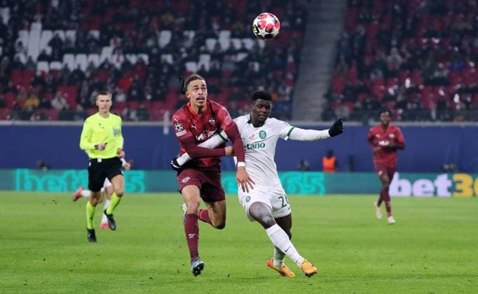 Yussuf Poulsen in a duel with Ousmane Diomande Action Match scene Sport Football Soccer UEFA Champions League UCL Men 7 Matchday Season 2024 2025 22 01 2025 Rasen Ballsport RB Leipzig RBL vs Sporting Lisbon DFL regulations prohibit any use of photographs as image sequences and or quasi video