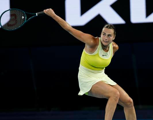 (250123) -- MELBOURNE, Jan. 23, 2025 -- Aryna Sabalenka hits a return during the women s singles semifinal match between Aryna Sabalenka of Belarus and Paula Badosa of Spain at Australian Open tennis tournament in Melbourne, Australia, Jan. 23, 2025. ) (SP)AUSTRALIA-MELBOURNE-TENNIS-AUSTRALIAN OPEN-WOMEN S SINGLES-SEMIFINALS MaxPing 