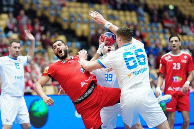 Anouar Ben Abdallah Tunisia, 96 , Stepan Zeman Czech Republic, 66 DEN, Tunisia vs Czech Republic, Handball, IHF World Championship 2025, Main Group 1, Matchday 2, 23 01 2025 DEN, Tunisia vs Czech Republic, Handball, IHF World Championship 2025, Main Group 1, Matchday 2, 23 01 2025 Herning Copyright: xEibner-Pressefoto MarcelxvonxFehrnx EP_MFN