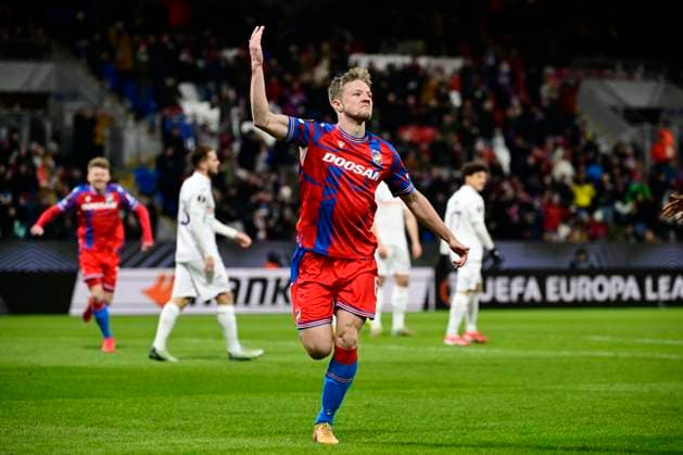 Viktoria Plzen v RSC Anderlecht - UEFA Europa League PLZEN, CZECH REPUBLIC - JANUARY 23 : Cerv Lukas midfielder of Viktoria Pilsen celebrates scoring a goal during the UEFA Europa League 2024 25 League Phase MD7 match between Viktoria Plzen and RSC Anderlecht on January 23, 2025 in Plzen, Czech Republic, 23 01 2025 Plzen Czech Republic  Copyright: xPeterxDexVoechtx