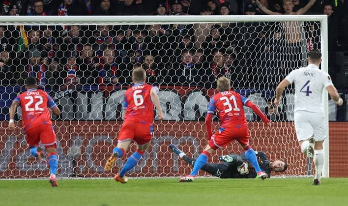 Anderlecht s goalkeeper Colin Coosemans stops the penalty during a soccer game between Czech soccer team Viktoria Plzen and Belgian soccer team RSC Anderlecht, Thursday 23 January 2025 in Plzen, Czech Republic, on day 7 8 of the group stage of the UEFA Europa League tournament. VIRGINIExLEFOUR  x111006914x