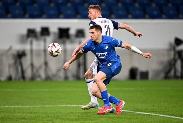 FOOTBALL EUROPE LEAGUE SEASON 2024 2025 Preliminary Round 7 Matchday TSG 1899 Hoffenheim Tottenham Hotspur 23 01 2025 David Jurasek left, TSG 1899 Hoffenheim v Dejan Kulusevski right, Tottenham Hotspur