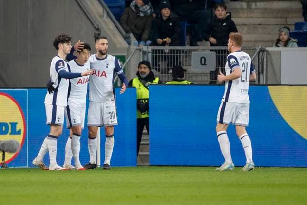 Goal celebration Tottenham Hotspur at 0 2 by Heung min Son Tottenham Hotspur, 07 , Soccer, UEFA Europa League, Matchday 7, 2024 2025, TSG Hoffenheim vs Tottenham Hotspur, 23 01 2025, Rhein Neckar Arena, Sinsheim, Germany Sinsheim Rhein Neckar Arena Baden Württemberg Germany Copyright: xGrantxHubbsx