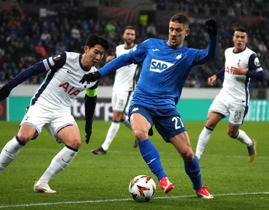 Europa League, TSG 1899 Hoffenheim vs Tottenham Hotspur 23 01 2025, PreZero Arena, Sinsheim, Europa League, TSG 1899 Hoffenheim vs Tottenham Hotspur , pictured Heung min Son Tottenham , Andrej Kramaric Hoffenheim nordphotoxGmbHx xBratic nph00250