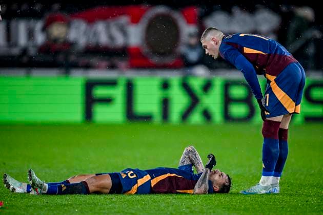 AS Roma midfielder Leandro Paredes, AS Roma forwarder Artem Dovbyk, during the match AZ Roma at the AZ Stadium for the UEFA Europa League League phase Matchday 7 season 2024 2025 in ALKMAAR, Netherlands on 23 januari 2025, photo by Stefan Koops EYE4images DeFodi Images Defodi 746 210218 Defodi-746