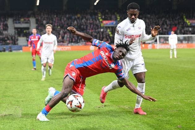 L-R Prince Kwabena Adu of Pilsen and Francis Amuzu of Anderlecht in action during the football Europa League 7th round match FC Viktoria Plzen vs RSC Anderlecht Brussels in Pilsen, Czech Republic, January 23, 2025. (CTKxPhoto MichalxKamaryt) CTKPhotoP2025012308671  CTKPhotoP2025012308671