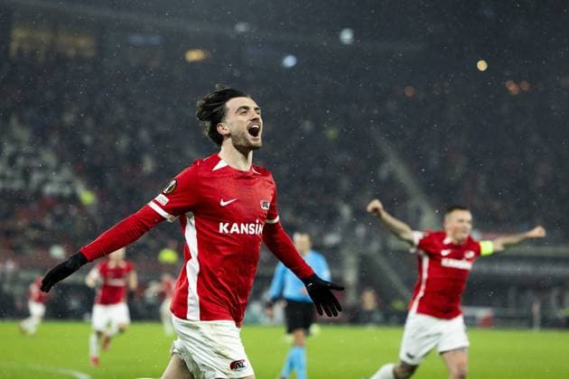 ALKMAAR - Troy Parrott of AZ celebrates the 1-0 during the UEFA Europa League match between AZ Alkmaar and AS Roma at AFAS stadium on Jan. 23, 2025 in Alkmaar, Netherlands. ANP KOEN VAN WEEL UEFA Europa League 2024 25 League Phase MD7 2024 25 xVIxANPxSportx xxANPxIVx 518166718 originalFilename: 518166718.jpg