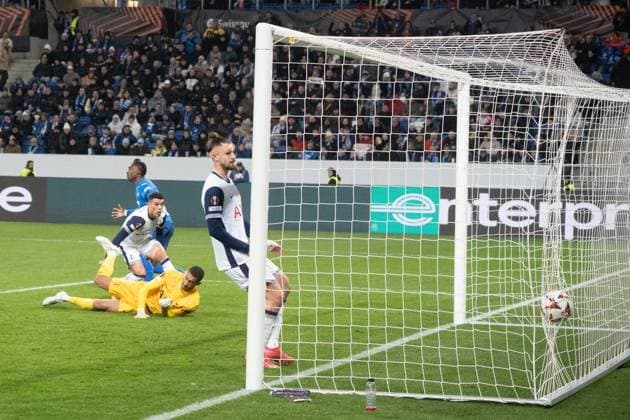 23 01 2025, xhfmx, Football UEFA Europa League, TSG 1899 Hoffenheim Tottenham Hotspur emspor, David Mokwa TSG 1899 Hoffenheim scores the 2 3 DFL DFB REGULATIONS PROHIBIT ANY USE OF PHOTOGRAPHS as IMAGE SEQUENCES and or QUASI VIDEO Sinsheim