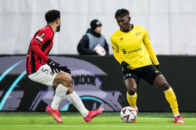 250123 Mohamed Abdelmonem of Nice and Jalal Abdullai of Elfsborg during the Europa League football match between Elfsborg and Nice on January 23, 2025 in Boras Photo Jörgen Jarnberger BILDBYRAN COP 112 JJ0433 fotboll football soccer fotball uefa europa league europa league elfsborg nice bbeng  Copyright: JÖRGENxJARNBERGER BB250123JJ010
