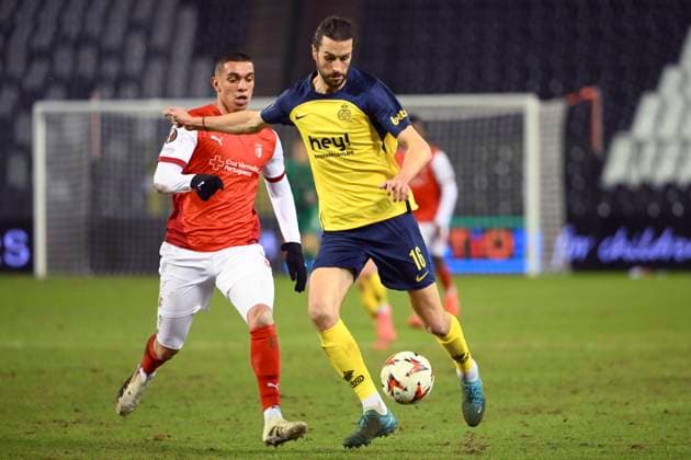 Royale Union Saint-Gilloise v Braga - UEFA Europa League BRUSSELS, BELGIUM - JANUARY 23 : Amine El Ouazzani forward of SC Braga and Burgess Christian defender of Royale Union Saint-Gilloise during the UEFA Europa League 2024 25 League Phase MD7 match between Royale Union Saint-Gilloise and Braga on January 23, 2025 in Brussels, Belgium, 23 01 2025 Brussels Belgium  Copyright: xVincentxKalutx