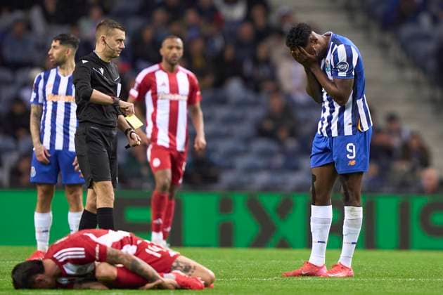 FC Porto v Olympiacos El Pireo - UEFA Europa League 2024 25 League Phase MD7 Samu Aghehowa of FC Porto reacts during the UEFA Europa League match between FC Porto and Olympiacos El Pireo at Estadio Do Dragao in Porto, Portugal, on January 23, 2025. Porto, Portugal Portugal  Copyright: xJosexManuelxAlvarezxReyx originalFilename:alvarezrey-notitle250123_np8zY.jpg