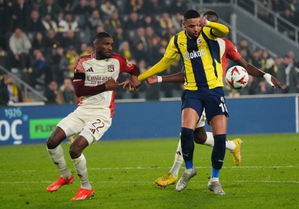 Youssef El Nesyri of Fenerbahce and Clinton Mata of Lyon during the UEFA Europa League 2024 25 League Phase MD7 match between Fenerbahce SK and Olympique Lyonnais at on January 23, 2025 in Istanbul, Turkey. Istanbul Turkey Copyright: xSeskimphotox Fenerbahce-Lyon-230125 (111)