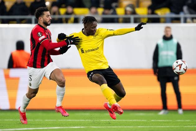 250123 Mohamed Abdelmonem of Nice and Jalal Abdullai of Elfsborg during the Europa League football match between Elfsborg and Nice on January 23, 2025 in Boras Photo Jörgen Jarnberger BILDBYRAN COP 112 JJ0433 fotboll football soccer fotball uefa europa league europa league elfsborg nice bbeng  Copyright: JÖRGENxJARNBERGER BB250123JJ019