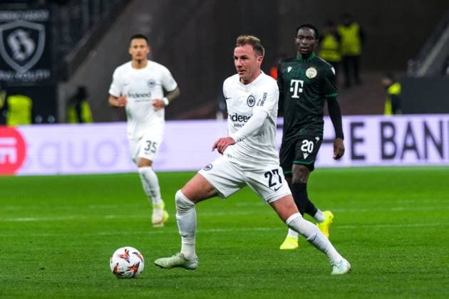 Mario Goetze Eintracht Frankfurt, 27 on the ball, GER, Eintracht Frankfurt vs Ferencvaros Budapest, Football, UEFA Europa League, Matchday 7, Season 2024 25, 23 01 2025 GER, Eintracht Frankfurt vs Ferencvaros Budapest, Football, UEFA Europa League, Matchday 7, Season 2024 25, 23 01 2025 Frankfurt Copyright: xEibner-Pressefoto FlorianxWieganx EP_FWD