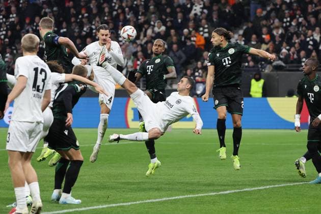 Overhead kick by Ellys Skhiri Eintracht Frankfurt , No. 15 , Eintracht Frankfurt Ferencvaros Budapest , Football, UEFA Europa League , UEL, Season 2024 2025, Matchday 7, 23 01 2025,