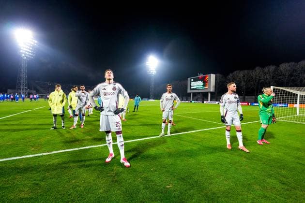 RIGA, 23-01-2025 , Daugava Stadium , football, UEFA Europa League, season 2024 2025, Match between RFS and Ajax , Ajax players dejected after lose the match and goes to the away stand with Ajax fans RFS - Ajax  x27529716x Copyright: