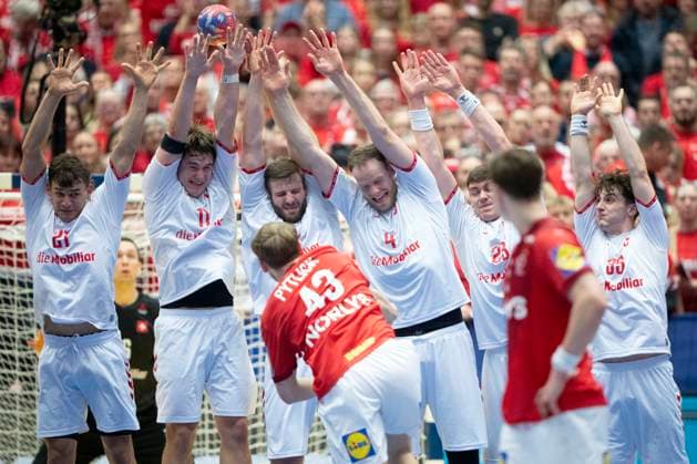 Denmark World Men s Handball Championship Denmark Switzerland Denmark s Simon Bogetoft Pytlick finishes in the last second of the first half during the World Championship match in Main Round group 1 between Denmark and Switzerland at Jyske Bank Boxen in Herning on Thursday, January 23, 2025 Photo Bo Amstrup Ritzau Scanpix , Herning Denmark Mors  Copyright: BoxAmrstrupx xRitzauxScanpix BoxAmstrupx spdk20250123-225739-L