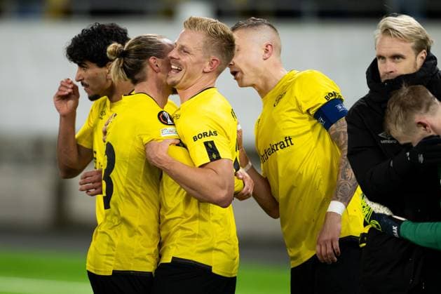 250123 Niklas Hult and Per Frick of Elfsborg celebrate after the Europa League football match between Elfsborg and Nice on January 23, 2025 in Boras Photo Jörgen Jarnberger BILDBYRAN COP 112 JJ0433 fotboll football soccer fotball uefa europa league europa league elfsborg nice bbeng celebrate  Copyright: JÖRGENxJARNBERGER BB250123JJ081