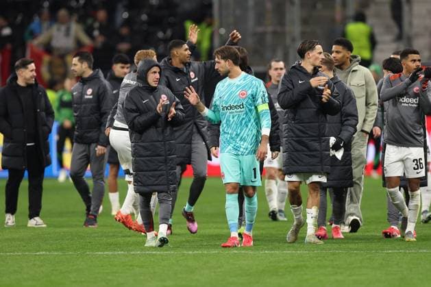 23 01 2025, xovx, Football UEFA Europa League, Eintracht Frankfurt Ferencvaros Budapest emspor, v l jubilation, joy about the victory at Frankfurt DFL DFB REGULATIONS PROHIBIT ANY USE OF PHOTOGRAPHS as IMAGE SEQUENCES and or QUASI VIDEO Frankfurt am Main