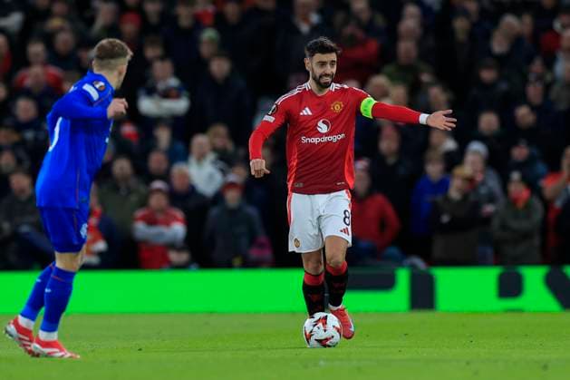 Manchester United, ManU v Rangers Europa League 23 01 2025. Bruno Fernandes (8) of Manchester United during the Europa League match between Manchester United and Rangers at Old Trafford, Manchester, England on 23 January 2025. Manchester Old Trafford Greater Manchester England Editorial use only , Copyright: xConorxMolloyx PSI-21295-0061