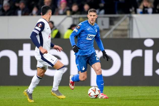 Andrej Kramaric Hoffenheim, 27 , on the ball, Action, Action, Game scene, 23 01 2025, Sinsheim Germany , Football, UEFA Europa League, Group stage, TSG 1899 Hoffenheim Tottenham Hotspur, DFB DFL REGULATIONS PROHIBIT ANY USE OF PHOTOGRAPHS AS IMAGE SEQUENCES AND OR QUASI VIDEO xozx
