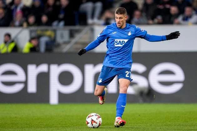 Andrej Kramaric Hoffenheim, 27 , on the ball, cropped, full body, single image, single photo, action, action, 23 01 2025, Sinsheim Germany , Football, UEFA Europa League, group stage, TSG 1899 Hoffenheim Tottenham Hotspur, DFB DFL REGULATIONS PROHIBIT ANY USE OF PHOTOGRAPHS AS IMAGE SEQUENCES AND OR QUASI VIDEO xozx