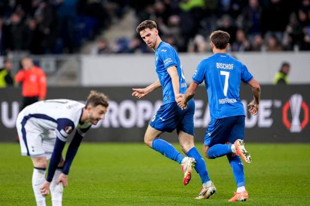 from left goalscorer Anton Stach Hoffenheim, 16 , Tom Bischof Hoffenheim, 7 , TSG 1899 Hoffenheim players, celebrate the goal, celebrate the goal, goal, celebration, cheers about the goal, rejoicing, joy, rejoices, optimistic, positive, game scene, highlight, action, action, 23 01 2025, Sinsheim Germany , football, UEFA Europa League, group stage, TSG 1899 Hoffenheim Tottenham Hotspur, DFB DFL REGULATIONS PROHIBIT ANY USE OF PHOTOGRAPHS AS IMAGE SEQUENCES AND OR QUASI VIDEO xozx