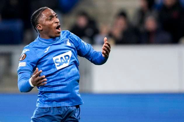 Goalscorer David Mokwa Hoffenheim, 52 , player of TSG 1899 Hoffenheim, cheers about the goal to 2 3, cheer, cheer, goal celebration, celebrate the goal, goal, celebration, cheers about the goal, rejoicing, joy, rejoices, optimistic, positive, game scene, highlight, single image, single photo, action, action, 23 01 2025, Sinsheim Germany , football, UEFA Europa League, group stage, TSG 1899 Hoffenheim Tottenham Hotspur, DFB DFL REGULATIONS PROHIBIT ANY USE OF PHOTOGRAPHS AS IMAGE SEQUENCES AND OR QUASI VIDEO xozx