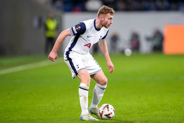 Dejan Kulusevski Tottenham, 21 , on the ball, cropped, full body, single image, single photo, action, action, 23 01 2025, Sinsheim Germany , Football, UEFA Europa League, group stage, TSG 1899 Hoffenheim Tottenham Hotspur, DFB DFL REGULATIONS PROHIBIT ANY USE OF PHOTOGRAPHS AS IMAGE SEQUENCES AND OR QUASI VIDEO xozx