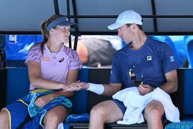 TENNIS AUSTRALIAN OPEN, Olivia Gadecki and John Peers of Australia during their mixed doubles final match against Kimberly Birrell and John-Patrick Smith of Australia during the 2025 Australian Open at Melbourne Park in Melbourne, Friday, January 24, 2025. ( NO ARCHIVING, EDITORIAL USE ONLY, NO USE IN BOOKS WITHOUT CONSENT MELBOURNE VICTORIA AUSTRALIA  Copyright: xJAMESxROSSx 20250124125115671854