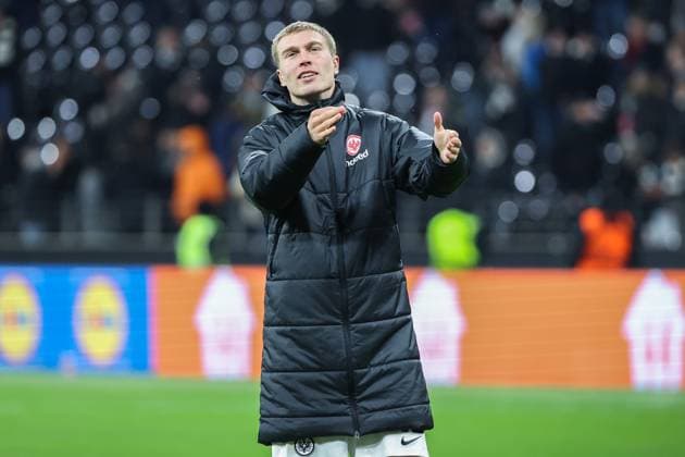 UEFA Europa League Eintracht Frankfurt Ferencvaros Budapest on 23 01 2025 at Deutsche Bank Park in Frankfurt Rasmus Kristensen Frankfurt 13 cheers and is happy about the victory and conducts with his hands MH