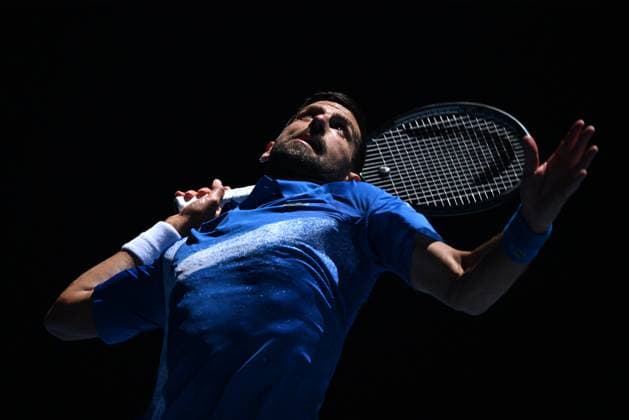 TENNIS AUSTRALIAN OPEN, Novak Djokovic of Serbia during his semi-final match against Alexander Zverev of Germany during the 2025 Australian Open at Melbourne Park in Melbourne, Friday, January 24, 2025. ( NO ARCHIVING, EDITORIAL USE ONLY, NO USE IN BOOKS WITHOUT CONSENT MELBOURNE VICTORIA AUSTRALIA  Copyright: xJAMESxROSSx 20250124185284991026