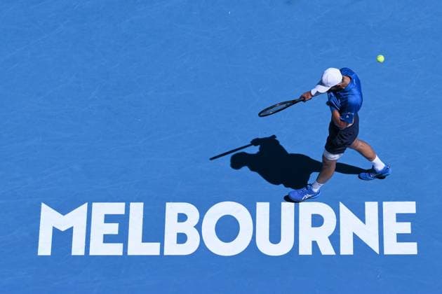 TENNIS AUSTRALIAN OPEN, Novak Djokovic of Serbia during his semi-final match against Alexander Zverev of Germany during the 2025 Australian Open at Melbourne Park in Melbourne, Friday, January 24, 2025. ( NO ARCHIVING, EDITORIAL USE ONLY, NO USE IN BOOKS WITHOUT CONSENT MELBOURNE VICTORIA AUSTRALIA  Copyright: xJOELxCARRETTx 20250124164432981872