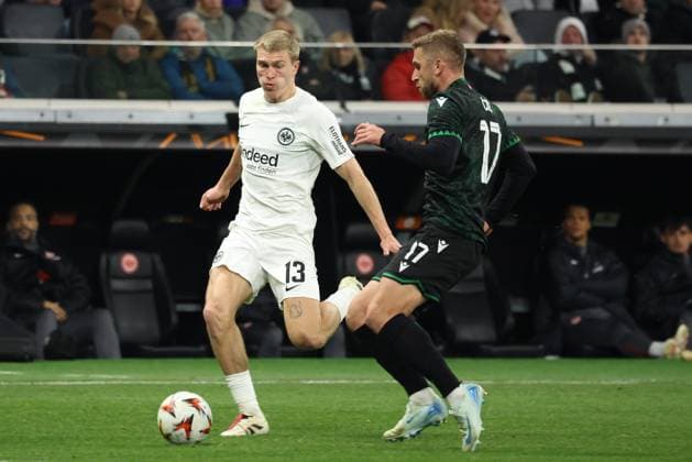 in duel, action, with Rasmus Kristensen 13 Eintracht Frankfurt , Eldar Civic 17 Ferencvaros TC , Eintracht Frankfurt vs Ferencvaros TC, Soccer, Europa League, Matchday 7, 23 01 2025 Frankfurt am Main Hessen Germany Copyright: xkolbert-press MartinxAgüerax