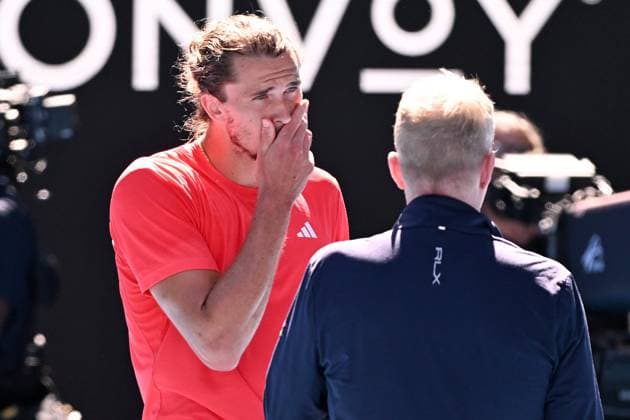 TENNIS AUSTRALIAN OPEN, Alexander Zverev of Germany reacts after Novak Djokovic of Serbia retired from his semi-final match against during the 2025 Australian Open at Melbourne Park in Melbourne, Friday, January 24, 2025. ( NO ARCHIVING, EDITORIAL USE ONLY, NO USE IN BOOKS WITHOUT CONSENT MELBOURNE VICTORIA AUSTRALIA  Copyright: xJAMESxROSSx 20250124113480160078