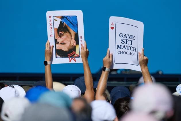 Fans of Novak Djokovic of Serbia during the semi-final Australian Open, Day Thirteen, Tennis, Melbourne Park, Melbourne, Australia - 24 Jan 2025  Copyright: xRachelxBach Shutterstockx 15108800aq