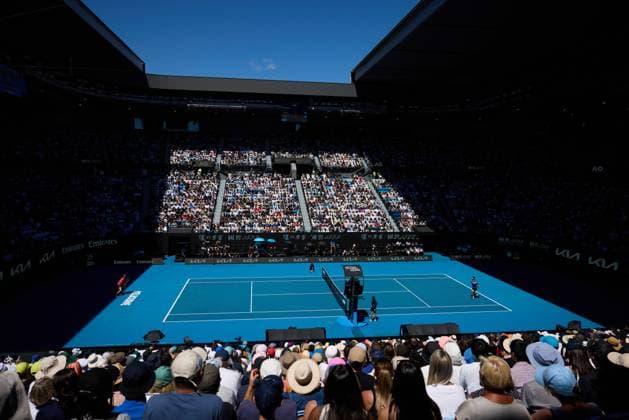 General view of the match between Novak Djokovic of Serbia and Alexander Zverev of Germany Australian Open, Day Thirteen, Tennis, Melbourne Park, Melbourne, Australia - 24 Jan 2025  Copyright: xRachelxBach Shutterstockx 15108800be