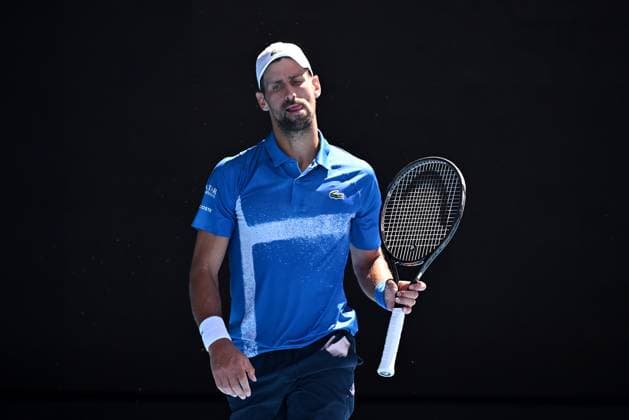 TENNIS AUSTRALIAN OPEN, Novak Djokovic of Serbia reacts during his semi-final match against Alexander Zverev of Germany during the 2025 Australian Open at Melbourne Park in Melbourne, Friday, January 24, 2025. ( NO ARCHIVING, EDITORIAL USE ONLY, NO USE IN BOOKS WITHOUT CONSENT MELBOURNE VICTORIA AUSTRALIA  Copyright: xJAMESxROSSx 20250124199629860624