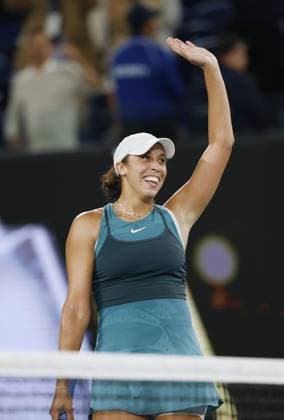 Tennis: Australian Open Madison Keys of the United States waves to the crowd after beating Iga Swiatek of Poland in the women s singles semifinals at the Australian Open tennis tournament in Melbourne on Jan. 23, 2025.  A14AA0004033252P